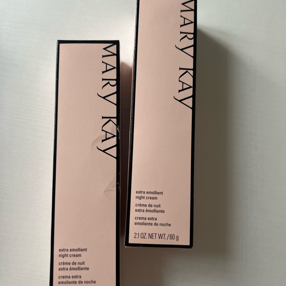 Marykay Extra Emollient Night Cream